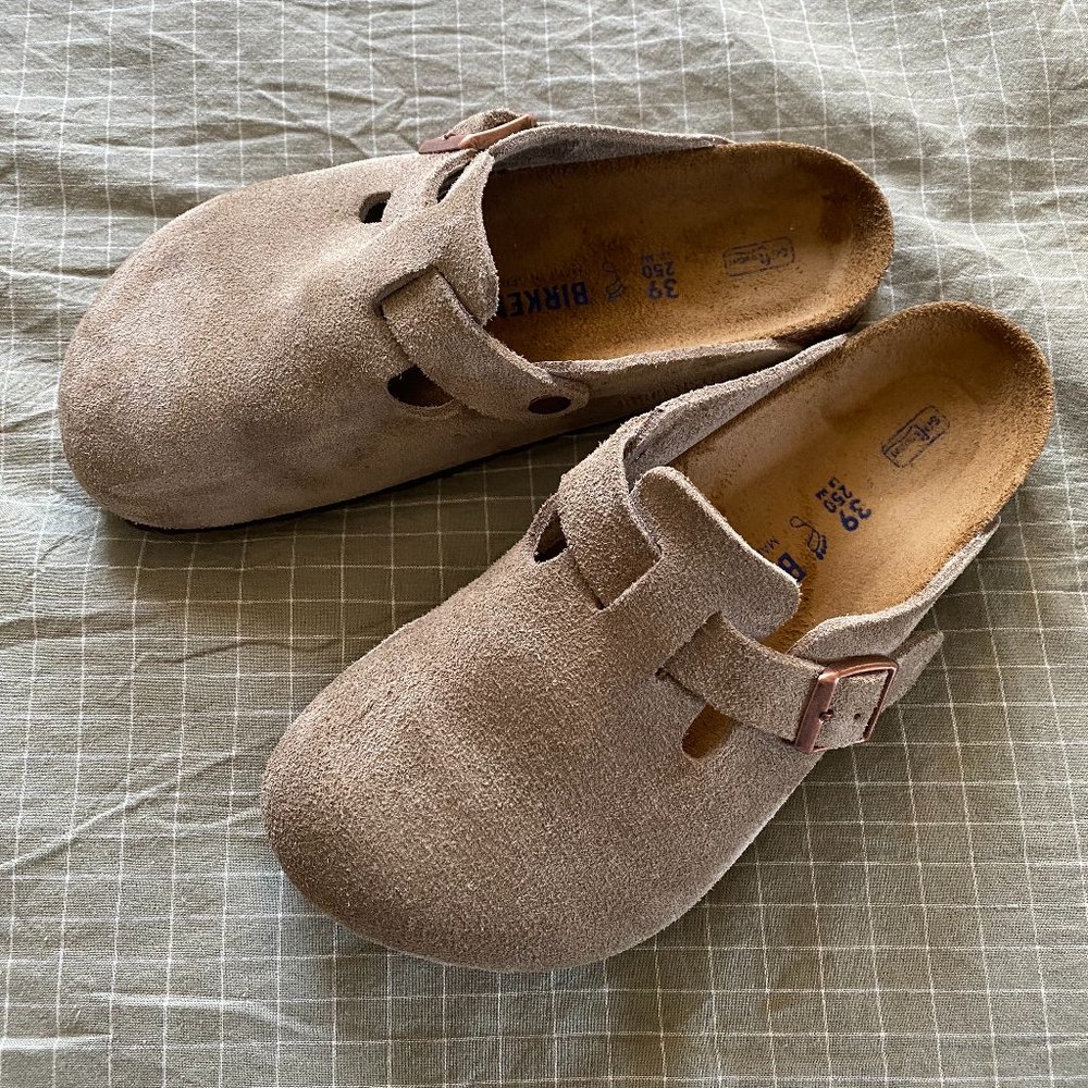 Birkenstock Boston Clog in Taupe - EU 39/US 8-8.5 - Suede Leather, Soft Footbed